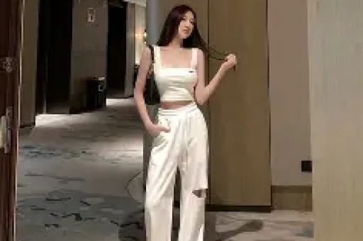 陪玩陪睡仅冰山一角!继关晓彤遭殃后千万网红再曝内娱猛料